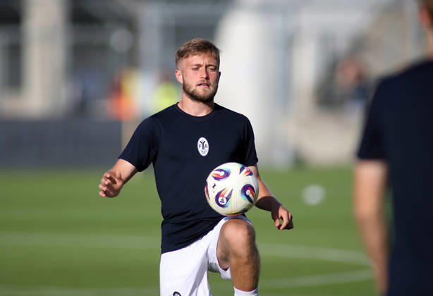 Soccer, Men s, Bavarian Regional League, 2026–2027 Season, TSV 1860 Munich vs. FC Augsburg II, Grünwalder Stadium: Matthew Collins of TSV 1860 Munich with a ball on his thigh, pictured here during warm-ups