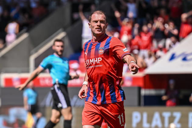 Budu Siwsiwadse of 1 FC Heidenheim 1846 gestures during the 2. Bundesliga match between 1 FC Heidenheim and VfL Osnabrück at the Voith Arena on August 8, 2026, in Heidenheim an der Brenz, Germany Photo by Harry Langer DeFodi Images Budu Siwsiwadse of 1 FC Heidenheim 1846 gestures during the 2nd Bundesliga match between 1 FC Heidenheim and VfL Osnabrück at the Voith Arena on August 8, 2026, in Heidenheim an der Brenz, Germany. Photo by Harry Langer, DeFodi Images. DFB and DFL regulations prohibit any use of photographs as image sequences and or quasi-video. Photo by Harry Langer, DeFodi Images. DFB and DFL regulations prohibit any use of photographs as imSEQUENCES AND OR QUASI-VIDEO