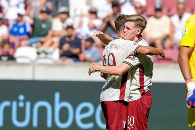 Goal celebration by Robin Fellhauer (19, FC Augsburg) and Anton Kade (30, FC Augsburg) after the equalizer (2–2), FC Augsburg vs. US Sassuolo Calcio, Soccer, Bundesliga 1, Friendly, 2026–27 Season, August 8, 2026, Augsburg, Bavaria, Germany Copyright: xkolbert-press ChristianxKolbertx