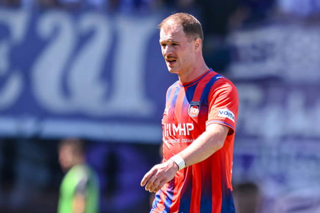 Budu Siwsiwadse of 1 FC Heidenheim 1846 gestures during the 2. Bundesliga match between 1 FC Heidenheim and VfL Osnabrück at the Voith Arena on August 8, 2026, in Heidenheim an der Brenz, Germany Photo by Harry Langer DeFodi Images Budu Siwsiwadse of 1 FC Heidenheim 1846 gestures during the 2nd Bundesliga match between 1 FC Heidenheim and VfL Osnabrück at the Voith Arena on August 8, 2026, in Heidenheim an der Brenz, Germany. Photo by Harry Langer, DeFodi Images. DFB and DFL regulations prohibit any use of photographs as image sequences and or quasi-video. Photo by Harry Langer, DeFodi Images. DFB and DFL regulations prohibit any use of photographs as imSEQUENCES AND OR QUASI-VIDEO
