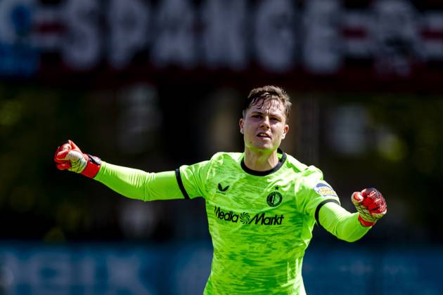 ROTTERDAM SC Feyenoord Rotterdam goalkeeper Tjark Ernst celebrates the 0–1 goal during the Vriendenloterij Eredivisie match between Sparta and Feyenoord at Stadion Het Kasteel on August 9, 2026, in Rotterdam, the Netherlands. Photo by DeFodi Images