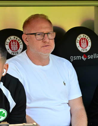 August 8, 2026, GER Soccer, Men, 2nd Division, Matchday 1, 2026–2027 Season, Hamburg, FC St. Pauli vs. SpVgg Greuther Fürth Coach Heiko Vogel Fürth DFB and DFL regulations prohibit any use of photographs as image sequences and or quasi-video DFB and DFL regulations prohibit any use of photographs as image sequences and or quasi-video Hamburg, Millerntorstadion, Hamburg, Germany Copyright: xnordphotoxGmbH xWitkex