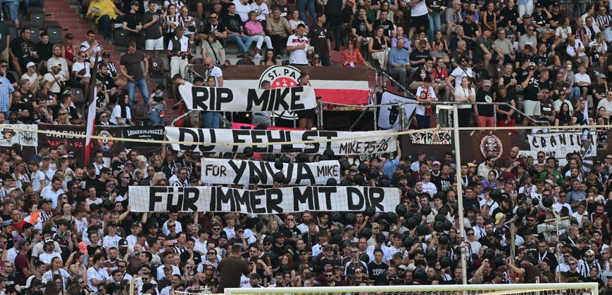 August 8, 2026, German Soccer, Men s, 2nd Division, Matchday 1, 2026–2027 Season, Hamburg, FC St. Pauli vs. SpVgg Greuther Fürth Feature: St. Pauli fans display posters related to Jackson Irvine. DFB and DFL regulations prohibit any use of photographs as image sequences and or quasi-video. Hamburg Millerntor Stadium, Hamburg, Germany Copyright: xnordphotoxGmbH xWitkex