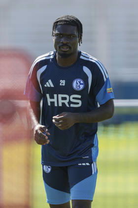 August 12, 2026, Soccer, FC Schalke 04 Junior Training, Dina Ebimbe, FC Schalke 04, Gelsenkirchen, FC Schalke 04 Training Facility, North Rhine-Westphalia, Germany, xRHR, PHOTO YYx Copyright: RHR-FOTOx RHR-FOTO YY