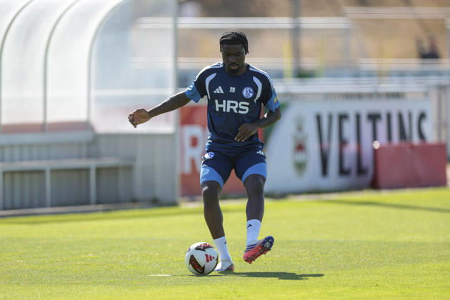 August 12, 2026, Soccer, FC Schalke 04 Junior Training, Dina Ebimbe, FC Schalke 04, Gelsenkirchen, FC Schalke 04 Training Facility, North Rhine-Westphalia, Germany, xRHR, PHOTO YYx Copyright: RHR-FOTOx RHR-FOTO YY