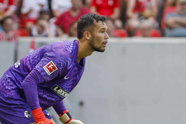 Mio Backhaus, SC Freiburg, 01, Germany, Soccer, Friendly Match, 2026–2027, SC Freiburg vs. Crystal Palace, August 15, 2026, Freiburg im Breisgau, Europa-Park Stadium, Germany Copyright: xGrantxHubbsx