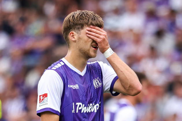 August 15, 2026, xkwix, Soccer, 2. Bundesliga, VfL Osnabrück 1 FC Magdeburg, Stadion an der Bremer Brücke, Matchday 2, 2026–2027 Season; Bernd Riesselmann (VfL Osnabrück 22) covers his eyes with his hand. DFB regulations prohibit any use of photographs as image sequences and or quasi-video. Photo: xKamilxWilkowskixPressefotoKochx, Lower Saxony, Germany
