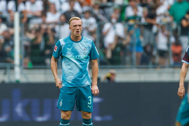 Isac Lidberg of Borussia Mönchengladbach watches during the preseason friendly match between Borussia Mönchengladbach and Aston Villa at ista Borussia Park on August 15, 2026, in Mönchengladbach, Germany. Photo by Mario Hommes, DeFodi Images