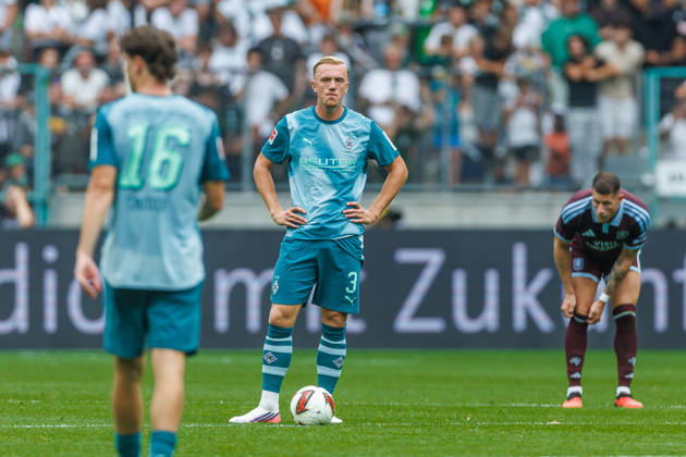 Isac Lidberg of Borussia Mönchengladbach watches during the preseason friendly match between Borussia Mönchengladbach and Aston Villa at ista Borussia Park on August 15, 2026, in Mönchengladbach, Germany. Photo by Mario Hommes, DeFodi Images