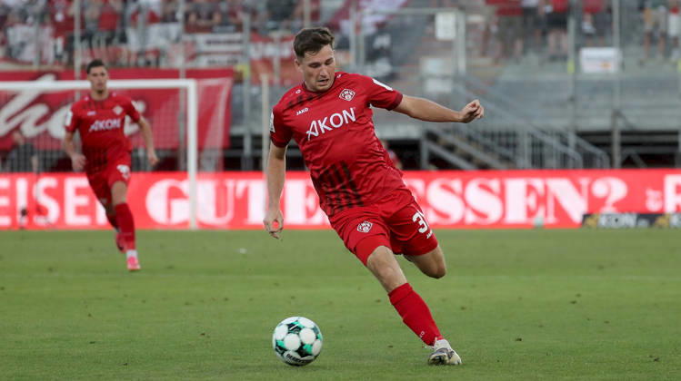 August 14, 2026, xfsx, Men s, Soccer, 2026–2027 Season, 3rd Division, Matchday 2: FC Würzburger Kickers vs. SV Wehen Wiesbaden; from left: Tim Kraus (FC Würzburger Kickers), cutout, single image, action shot, Wuerzburg AKON ARENA, Bavaria, Germany