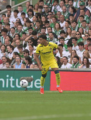 ESP LaLiga EA Sports: Racing Santander vs. Villarreal CF — Santiago Mourino of Villarreal during the LaLiga EA Sports match between Racing Santander and Villarreal CF, played at Campos de Sport de El Sardinero Stadium in Cantabria on August 16, 2026, in Spain — Spain Soccer Copyright: xAlbertoxLosax xAgenciaxLOFx
