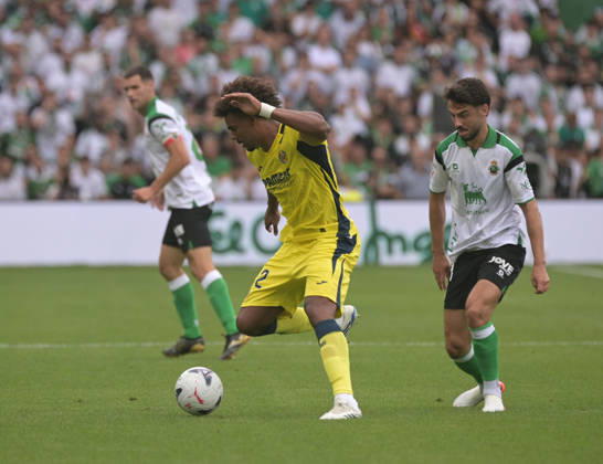ESP LaLiga EA Sports: Racing Santander vs. Villarreal CF — Renato Veiga of Villarreal during the LaLiga EA Sports match between Racing Santander and Villarreal CF, played at Campos de Sport de El Sardinero Stadium in Cantabria on August 16, 2026, in Spain — Spain Soccer Copyright: xAlbertoxLosax xAgenciaxLOFx