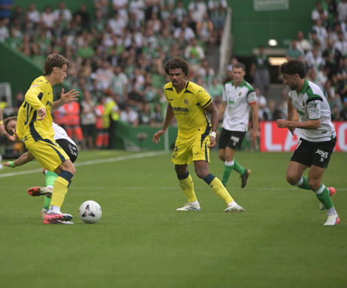 ESP LaLiga EA Sports: Racing Santander vs. Villarreal CF — Renato Veiga of Villarreal during the LaLiga EA Sports match between Racing Santander and Villarreal CF, played at Campos de Sport de El Sardinero Stadium in Cantabria on August 16, 2026, in Spain — Spain Soccer Copyright: xAlbertoxLosax xAgenciaxLOFx