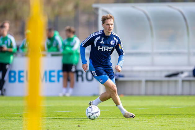 August 20, 2026, Soccer, FC Schalke 04 practice Finn Porath FC Schalke 04 Gelsenkirchen FC Schalke 04 training facility NRW Germany xRHR PHOTO YYx Copyright: RHR-FOTOx RHR-FOTO YY