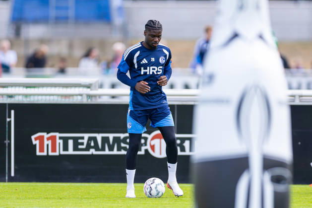 August 20, 2026, Soccer, FC Schalke 04 Junior Training, Dina Ebimbe, FC Schalke 04, Gelsenkirchen, FC Schalke 04 Training Facility, North Rhine-Westphalia, Germany, xRHR, PHOTO YYx Copyright: RHR-FOTOx RHR-FOTO YY