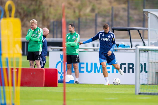 August 20, 2026, Soccer, FC Schalke 04 practice, Edin Dzeko, FC Schalke 04, Gelsenkirchen, FC Schalke 04 training facility, North Rhine-Westphalia, Germany, xRHR, PHOTO YYx Copyright: RHR-FOTOx RHR-FOTO YY