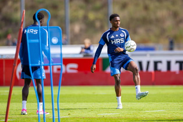 August 20, 2026, Soccer, FC Schalke 04 training session, Junior Adamu, FC Schalke 04, Gelsenkirchen, FC Schalke 04 training facility, North Rhine-Westphalia, Germany, xRHR, PHOTO YYx Copyright: RHR-FOTOx RHR-FOTO YY