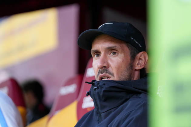 Julian Schuster, SC Freiburg, Coach, Scotland, Soccer, UEFA Conference League, Playoffs, First Leg, 2026–2027, Motherwell FC vs. SC Freiburg, August 20, 2026, Fir Park Stadium, Motherwell, Motherwell, Fir Park Stadium, North Lanarkshire, Scotland Copyright: xArnexAmbergx