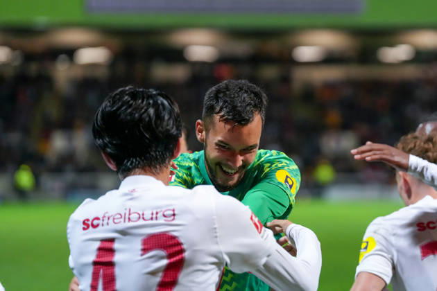 Keisuke Goto, SC Freiburg, 42 goal celebration, emotions, shot on goal, finish, goal scored, goal, Mio Backhaus, SC Freiburg, 01, Scotland, soccer, UEFA Conference League, playoffs, first leg, 2026–2027, Motherwell FC vs. SC Freiburg, August 20, 2026, Fir Park Stadium, Motherwell, Fir Park Stadium, North Lanarkshire, Scotland Copyright: xArnexAmbergx