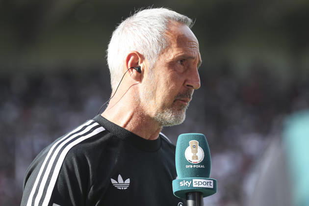 Coach Adi Hütter of Eintracht Frankfurt watches during the first-round DFB Cup match between SC St. Toenis and Eintracht Frankfurt, Grotenburg Stadium on August 21, 2026, in Krefeld, Germany. Photo by Oliver Kaelke, DeFodi Images. Eintracht Frankfurt coach Adi Huetter looks on during the first-round match of the DFB Cup between SC St. Toenis and Eintracht Frankfurt at Grotenburg Stadium on August 21, 2026, in Krefeld, Germany. Photo by Oliver Kaelke, DeFodi Images. DFB and DFL regulations prohibit any use of photographs as image sequences and or quasi-video. Photo by Oliver Kaelke, DeFodi Images.