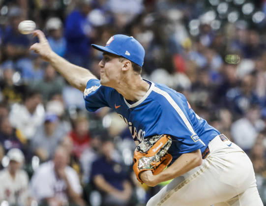 Milwaukee Brewers starting pitcher Jacob Misiorowski throws in the first inning of the MLB, Baseball Herren, USA game between the Atlanta Braves and the Milwaukee Brewers at American Family Field in Milwaukee, Wisconsin on Friday, August 21, 2026.  MIL20260821801 TANNENxMAURY