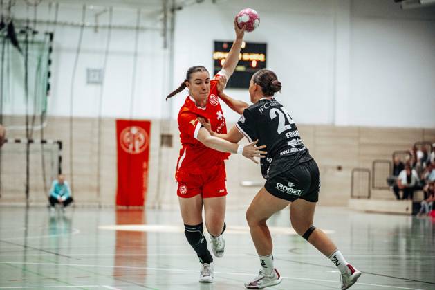 Lisa Fuchs, SG Nürtingen Zizishausen, No. 24 GER, 1 FSV Mainz 05 vs. SG Nürtingen Zizishausen, DHB Women s Cup, Bundesliga, Matchday 1, 2026–2027 Season, August 21, 2026 Eibner Press Photo Attila Ziga GER, 1 FSV Mainz 05 vs. SG Nürtingen-Zizishausen, DHB Women’s Cup, Bundesliga, Matchday 1, 2026–2027 Season, August 21, 2026, Mainz Copyright: xEibner-Pressefotox EP_AZA