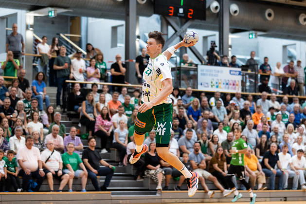 Oskar SUNNEFELDT, FRISCH AUF Goeppingen, No. 27, scores a goal, play, shot on goal, GER, HG Saarlouis vs. FRISCH AUF Goeppingen, handball, DHB Cup, 1st round, 2026–2027 season, August 23, 2026, GER, HG Saarlouis vs. FRISCH AUF Goeppingen, Handball, DHB Cup, Round 1, 2026–2027 season, August 23, 2026, Saarbrücken Copyright: xEibnerxPressefoto OliverxSchmidtx EP_OST