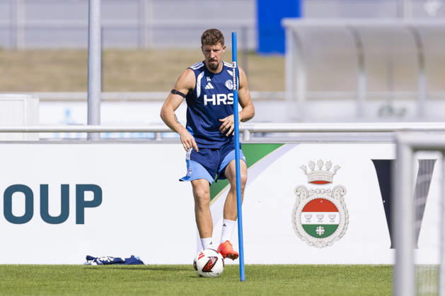 August 27, 2026, Soccer, FC Schalke 04 Practice Janik Bachmann FC Schalke 04 Gelsenkirchen FC Schalke 04 Training Facility NRW Germany xRHR PHOTO YYx Copyright: RHR-FOTOx RHR-FOTO YY