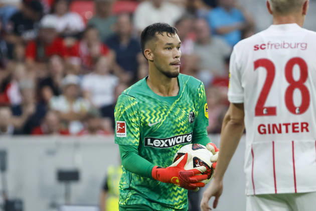 Mio Backhaus, SC Freiburg, 01 on the ball, Germany, soccer, UEFA Conference League, playoffs, 2026–2027, SC Freiburg vs. Motherwell FC, August 27, 2026, Freiburg im Breisgau, Europa-Park Stadium, Germany Copyright: xGrantxHubbsx