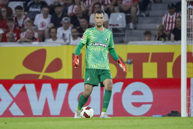 Mio Backhaus, SC Freiburg, No. 1 on the Ball, Germany, Soccer, UEFA Conference League, Playoffs, 2026–2027, SC Freiburg vs. Motherwell FC, August 27, 2026, Freiburg im Breisgau, Europa-Park Stadium, Germany Copyright: xGrantxHubbsx