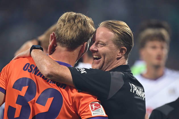 Celebration, cheers, rejoicing, joy, Coach Timo SCHULTZ of VfL Osnabrück embraces goalkeeper Jonas KRUMREY of VfL Osnabrück; Soccer, 2. Bundesliga, Matchday 3, VfL Bochum (BO) vs. VfL Osnabrück (OS) 0–1 on August 28, 2026, at the Vonovia Ruhrstadion in Bochum, Germany. DFL regulations prohibit any use of photographs as image sequences and or quasi-video.