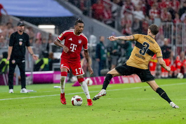 Battle for the Ball: Tackle between Michael Olise (FC Bayern Munich, 17) and Ramon Hendriks (VfB Stuttgart, 03 GER), FC Bayern Munich vs. VfB Stuttgart, Soccer, Bundesliga, Matchday 1, 2026–2027 Season, August 28, 2026 DFL and DFB regulations prohibit any use of photographs as image sequences and or quasi-video. Photo: HMB Media, Heike Feiner Copyright: HMBxMedia HeikexFeiner