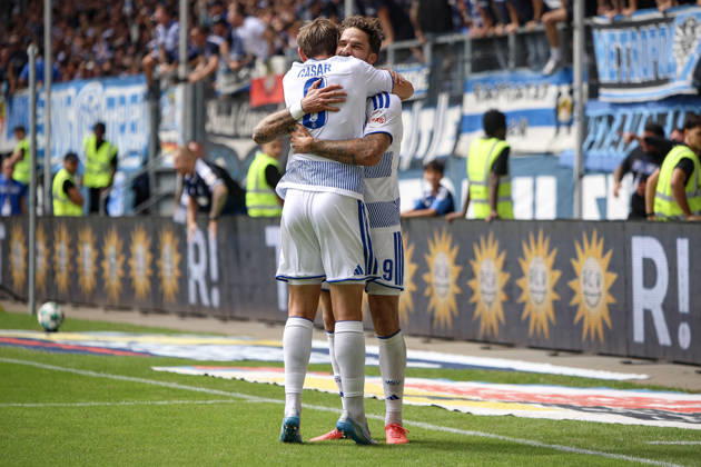 August 29, 2026, GER, Soccer, Men s, 3rd Division, 2026–2027 Season, MSV Duisburg vs. Würzburger Kickers, Lex Tyger Lobinger, Duisburg, goal celebration; celebrates his 2–0 goal with Aljaz Casar, Duisburg, Schauinsland Arena, North Rhine-Westphalia, Germany Copyright: xAdrianxSchlüterx