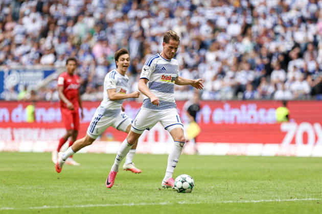 August 29, 2026, GER, Soccer, Men s, 3rd Division, 2026–2027 Season, MSV Duisburg vs. FC Würzburger Kickers, Christian Viet, Duisburg scores the goal to make it 3–0, Duisburg, Schauinsland-Reisen-Arena, North Rhine-Westphalia, Germany Copyright: xAdrianxSchlüterx