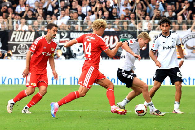 August 29, 2026, GER, Soccer, Bundesliga 1, 2026–2027, Alte Foersterei, 1. FC Union vs. Eintracht Frankfurt Rani Khedira 1. FC Union Berlin 8, Leopold Querfeld 1. FC Union Berlin 14, JONATHAN BURKARDT Eintracht Frankfurt 9, Can Uzum Eintracht Frankfurt 42. 1st Division. DFB and DFL regulations prohibit any use of photographs as image sequences and or quasi-video. Berlin Stadium Alte Foersterei, Berlin, Germany Copyright: xNordphotox xEnglerx
