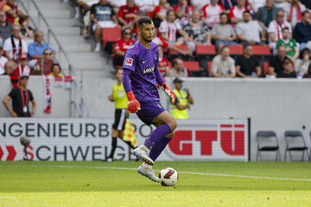 Mio Backhaus, SC Freiburg, No. 1 on the Ball, Germany, Soccer, Bundesliga 1, Matchday 1, 2026–2027, SC Freiburg vs. SV Werder Bremen, August 30, 2026, Freiburg im Breisgau, Europa-Park Stadium, Germany Copyright: xGrantxHubbsx