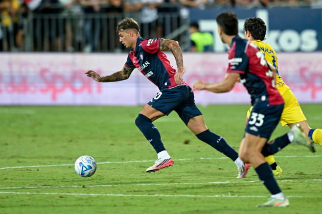 Cagliari s Daniel Maldini in action during the Coppa Italia Frecciarossa soccer match between Cagliari Calcio and Hellas Verona at the Unipol Domus in Cagliari, Sardinia - Thursday 3rd september 2026. - Soccer  Copyright: xGianlucaxZuddas LaPressex