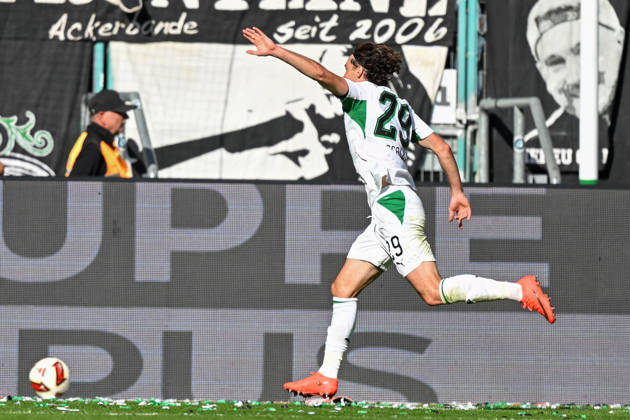 Joe Scally of Mönchengladbach celebrates after scoring the goal that made the score 3–1 on May 9, 2026 ¢ Soccer ¢ Borussia Mönchengladbach vs. SV Elversberg, Borussia Park, Mönchengladbach, DFB and DFL regulations prohibit any use of photographs as image sequences and or quasi-video. NRW, Germany Copyright: xpepphotox xHorstxMauelshagenx pep00321, pep_20260905_hm