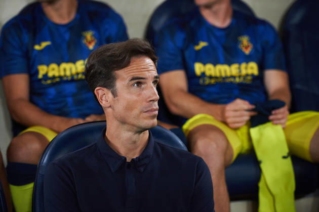Head coach Inigo Perez of Villarreal CF during the LaLiga EA Sports match between Villarreal CF and RC Deportivo at Estadio de la Ceramica on September 5, 2026, in Villarreal, Spain