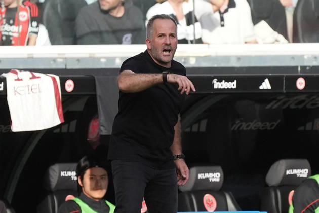 Coach Manuel Baum of FC Augsburg gestures on September 6, 2026, Bundesliga, 2026–27 season: Eintracht Frankfurt vs. FC Augsburg, Deutsche Bank Park, Matchday 2