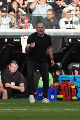Coach Manuel Baum of FC Augsburg gestures on September 6, 2026, Bundesliga, 2026–27 season: Eintracht Frankfurt vs. FC Augsburg, Deutsche Bank Park, Matchday 2