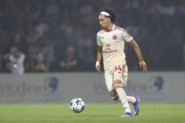 Anas Slimani of Fortuna Düsseldorf in action, on the ball, making a solo run during the 3. Liga match between SC Fortuna Köln and Fortuna Düsseldorf, Südstadion on September 6, 2026, in Cologne, Germany. Photo by Oliver Kaelke, DeFodi Images. Anas Slimani of Fortuna Düsseldorf controls the ball during the 3. Liga match between SC Fortuna Cologne and Fortuna Düsseldorf at Südstadion on September 6, 2026 in Cologne, Germany. Photo by Oliver Kaelke, DeFodi Images. DFB and DFL regulations prohibit any use of photographs as image sequences and or quasi-video. Photo by Oliver Kaelke, DeFodi Images.
