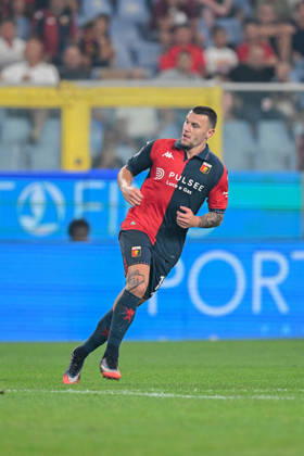 Genoa™s Milutin Osmajic during the Serie A soccer match between Genoa and Como at the Luigi Ferraris Stadium in Genoa, Italy - Friday, September 04, 2026. - Soccer . Copyright: xTanoxPecoraro LaPressex