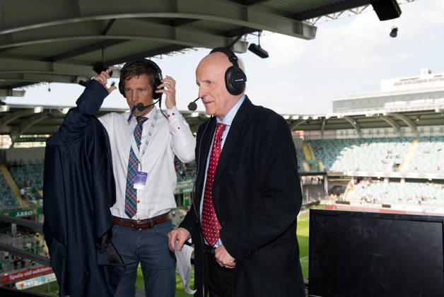 Soccer, Allsvenskan, GAIS IFK Göteborg Arne Hegerfors is calling his final game as a commentator, here with co-commentator Jens Fjellström TV Commentator, Expert Commentator Gothenburg Sweden  Copyright: xDanielxStillerx