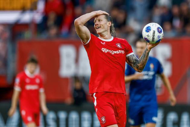 ENSCHEDE - Wout Weghorst of FC Twente reacts during the Dutch Eredivisie match between FC Twente and Telstar at Stadion De Grolsch Veste on September 9, 2026 in Enschede, the Netherlands. VINCENT JANNINK ANP Eredivisie 2026 27 xVIxANPxSportx xxANPxIVx 567771824 originalFilename: 567771824
