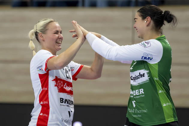 Alsco Women s Handball Bundesliga, 2026–2027 Season: SV Union Halle Neustadt vs. HSG Blomberg Lippe Halle, Germany, September 9, 2026. Pictured from left: Lilli Röpke (Blomberg) and goalkeeper Lara Lepschi (Blomberg). Halle-Saale, SWH Arena, Saxony-Anhalt, Germany