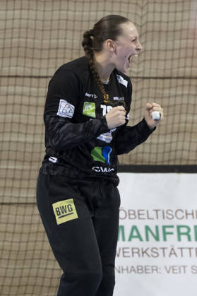 Alsco Women s Handball Bundesliga, 2026–2027 Season: SV Union Halle Neustadt vs. HSG Blomberg Lippe, Halle, Germany, September 9, 2026. Pictured: Goaltender Nicola Czaja of Halle gesturing, Halle Saale SWH Arena, Saxony-Anhalt, Germany