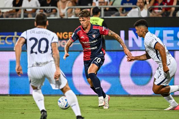 IPA88348439 - Daniel Maldini of Cagliari Calcio during the Cagliari Calcio vs. Inter - FC Internazionale Italian Serie A soccer match in Cagliari, Italy, on August 30, 2026 Copyright: xLuigixCanu IPAxSportx xx IPA88348439