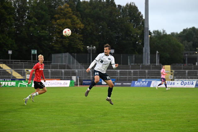 September 11, 2026, GER, Soccer, Regionalliga Nord, Matchday 8, 2026–2027 Season, Oldenburg, Marschweg Stadium, VfB Oldenburg vs. Hannover 96 II U23 Nick OTTO VfB Oldenburg 21 Oldenburg Marschweg Stadium Lower Saxony Germany Copyright: xnordphotoxGmbHx xRojahnx