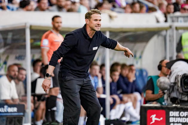 German Soccer Season 2026–2027, 2. Bundesliga, Matchday 5, SV Darmstadt 98 vs. Arminia Bielefeld, Merck Stadium at Böllenfalltor, Darmstadt, Oliver Kirch (Coach), Arminia Bielefeld, Gesture, Gestures, Emotion, Facial Expressions, Emotion, Darmstadt, Merck Stadium at Böllenfalltor, Germany Copyright: xBennetxLongx